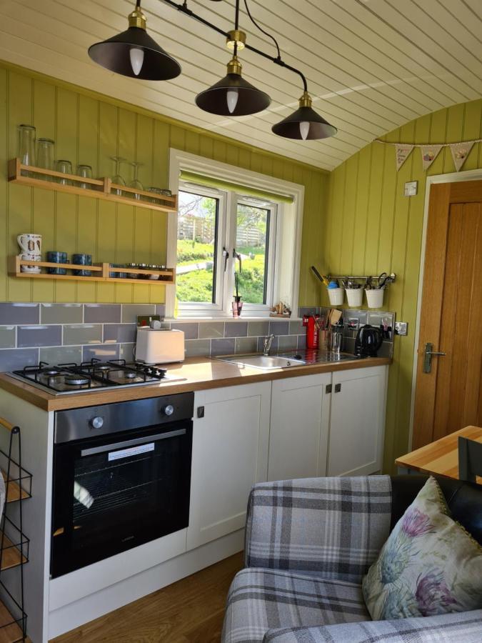 The Bay ,Luxury Shepherds Hut, Dundonnell Zewnętrze zdjęcie